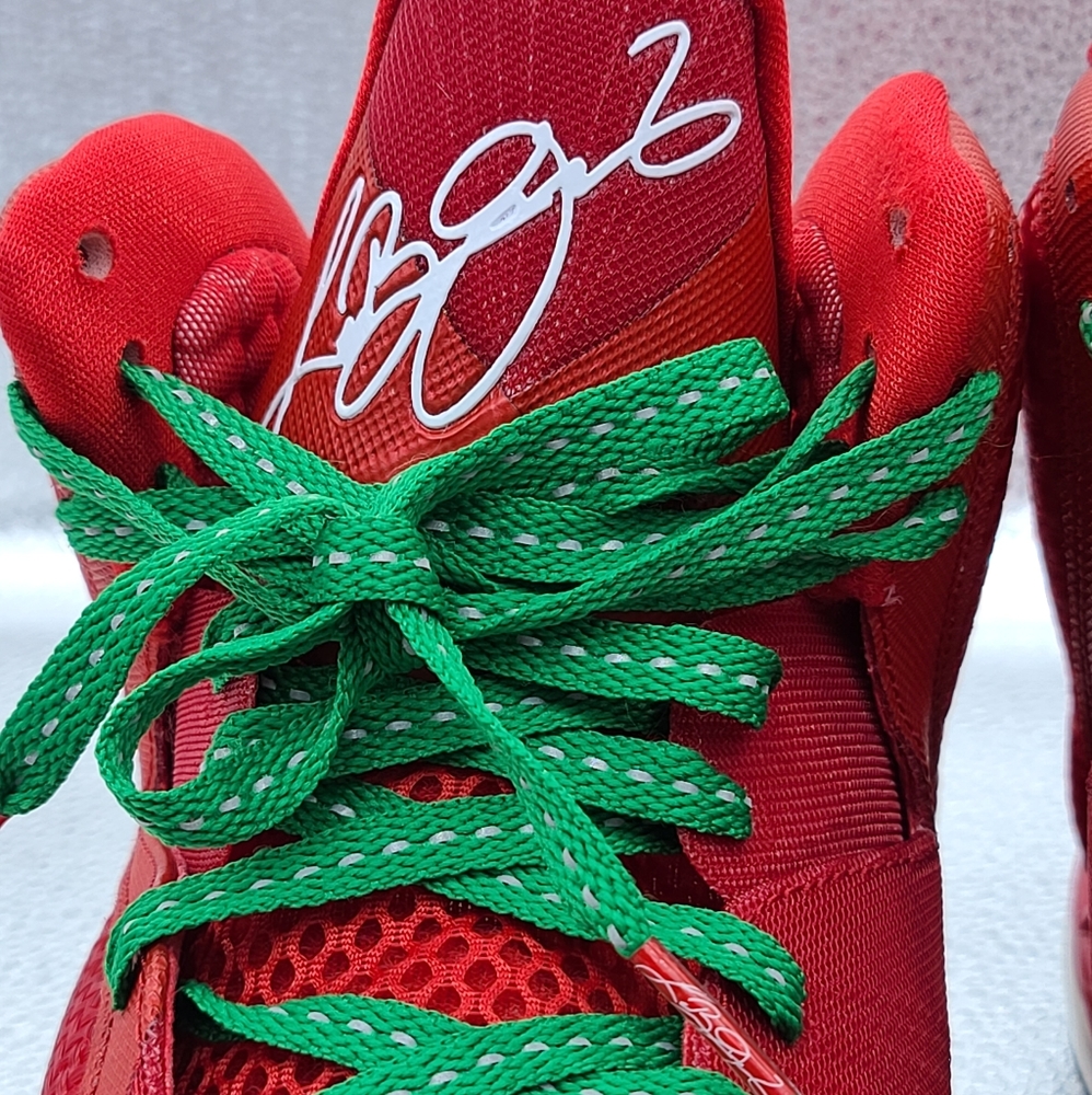 Nike LeBron 9 Christmas
